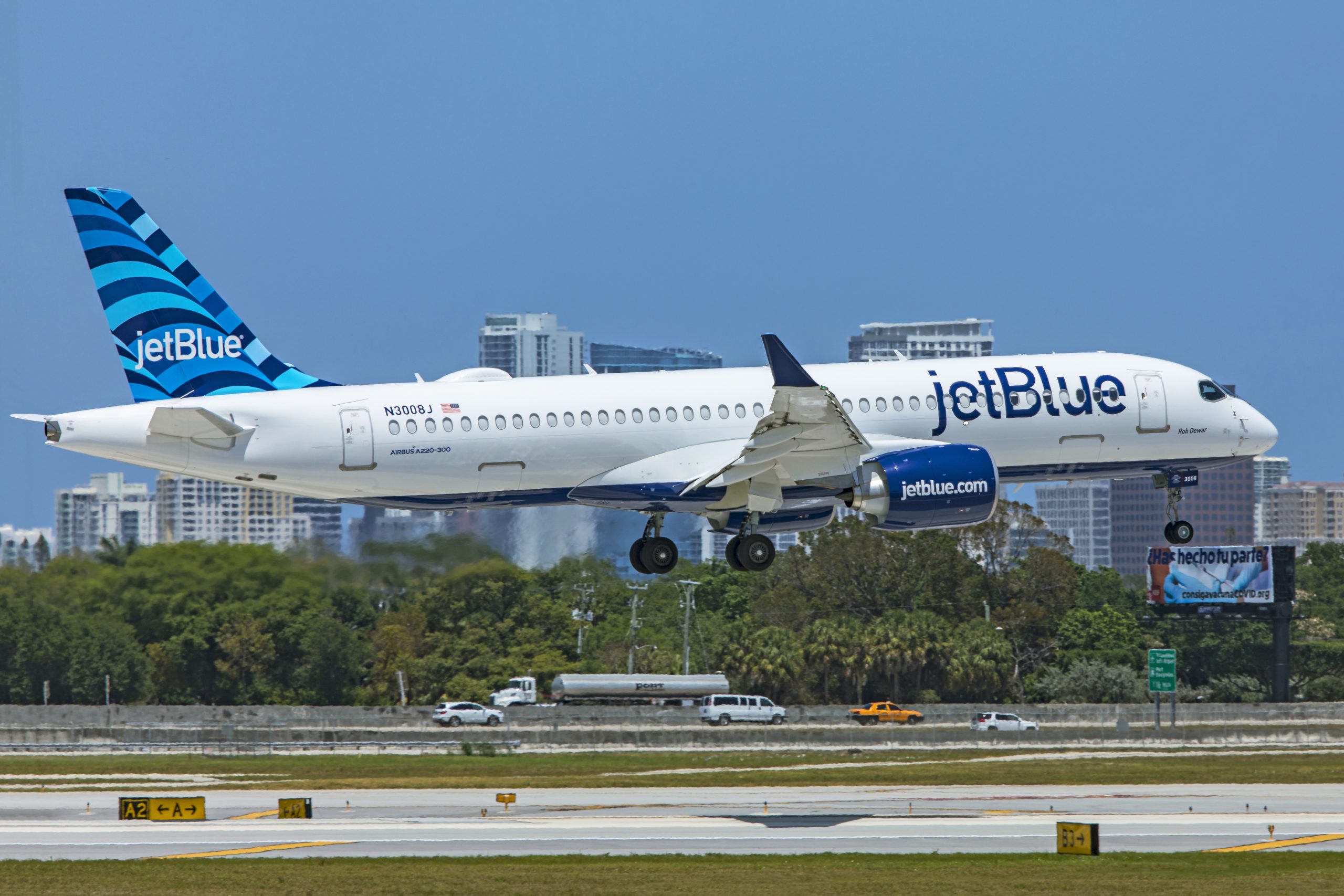 JetBlue A220